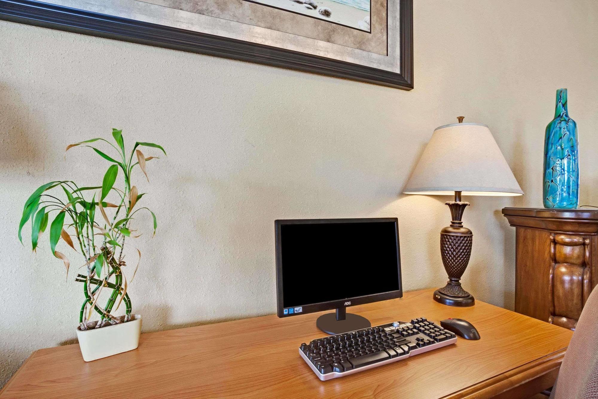 Econo Lodge Кент Экстерьер фото